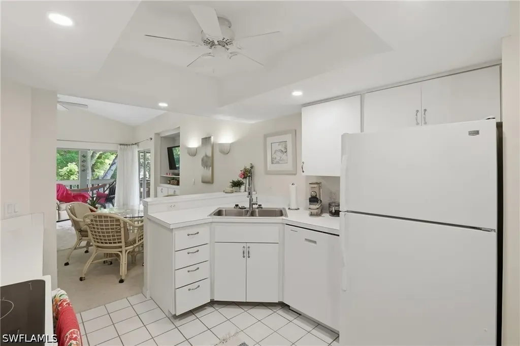 660 Wiggins Bay Drive Naples FL 34110