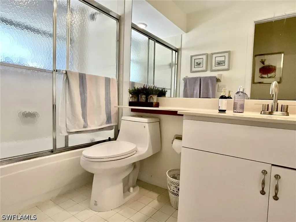 660 Wiggins Bay Drive Naples FL 34110