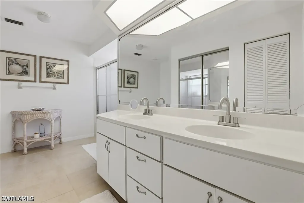 660 Wiggins Bay Drive Naples FL 34110