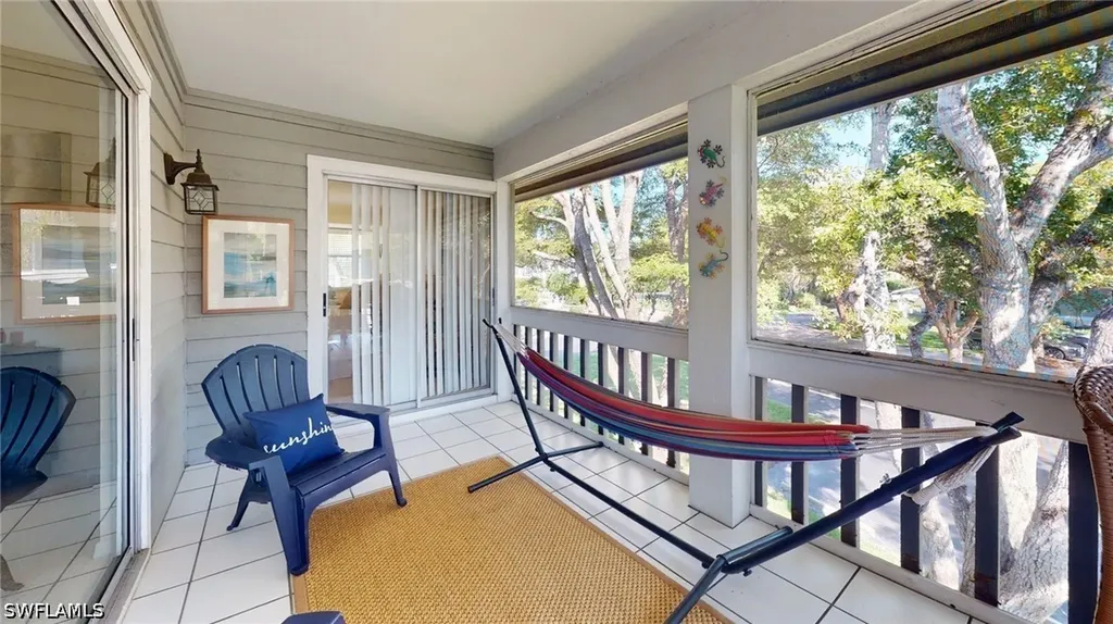 660 Wiggins Bay Drive Naples FL 34110