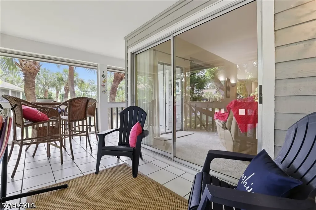 660 Wiggins Bay Drive Naples FL 34110