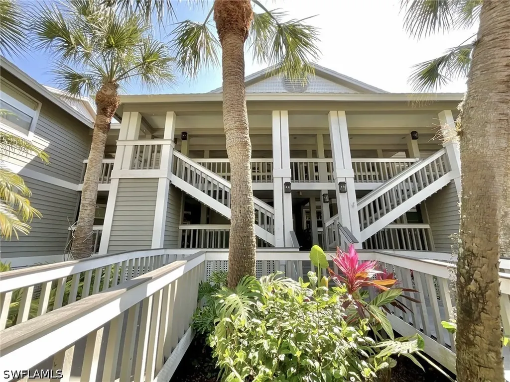660 Wiggins Bay Drive Naples FL 34110