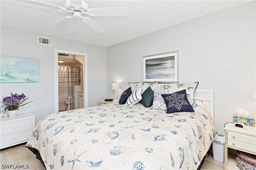 5970 Amherst Drive Naples FL 34112