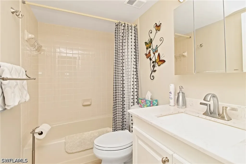 5970 Amherst Drive Naples FL 34112