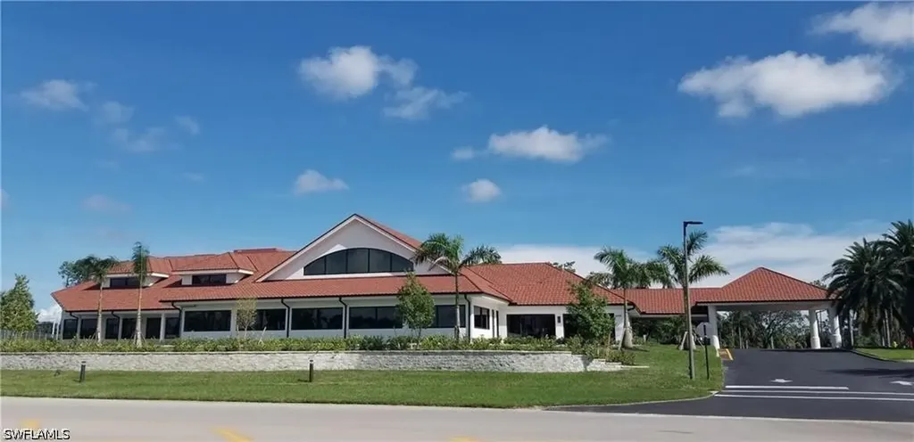 5970 Amherst Drive Naples FL 34112
