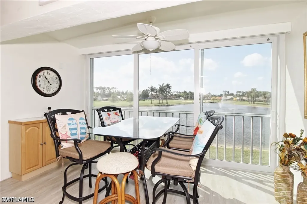 5970 Amherst Drive Naples FL 34112