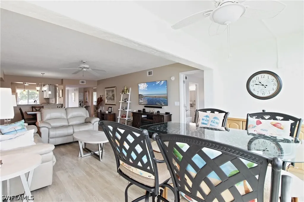 5970 Amherst Drive Naples FL 34112