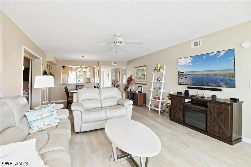 5970 Amherst Drive Naples FL 34112