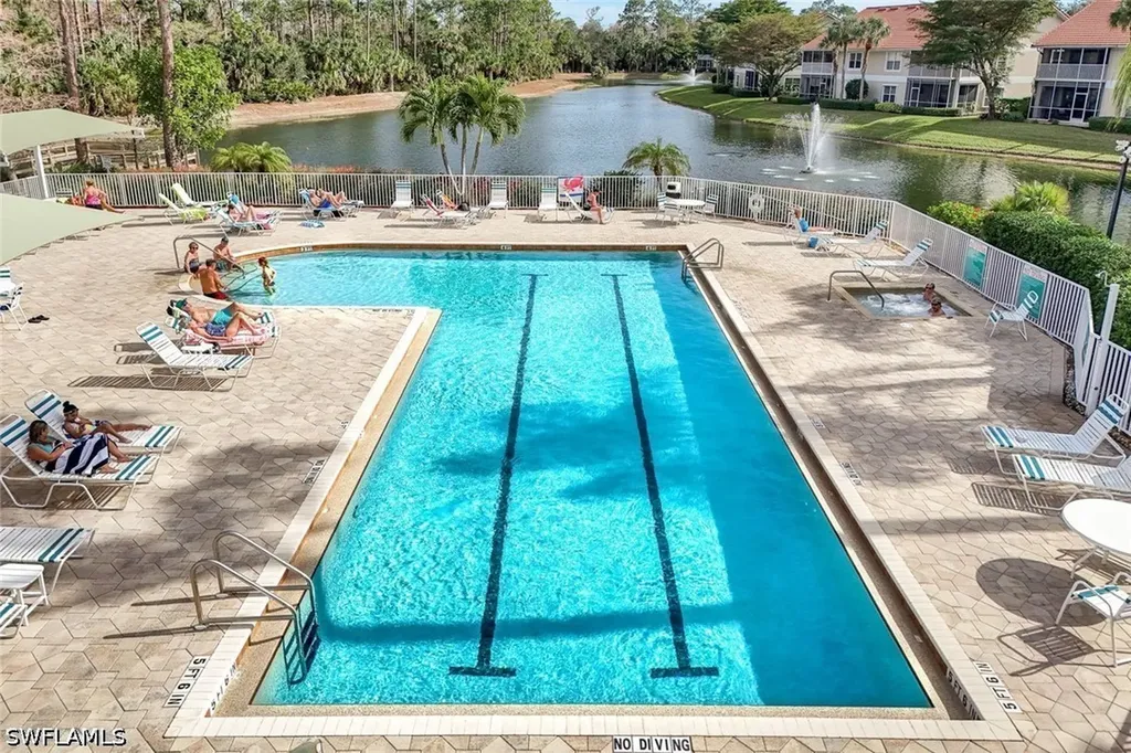 6132 Highwood Park Lane Naples FL 34110