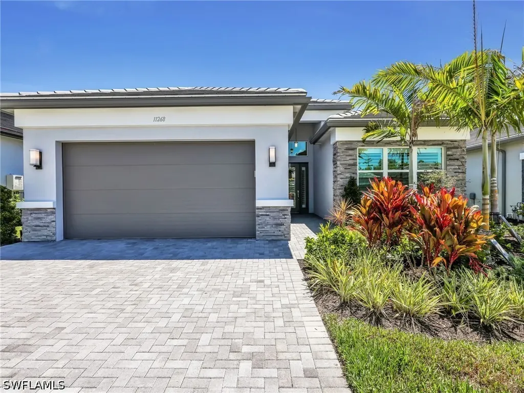 11268 Daphne Court Naples FL 34120