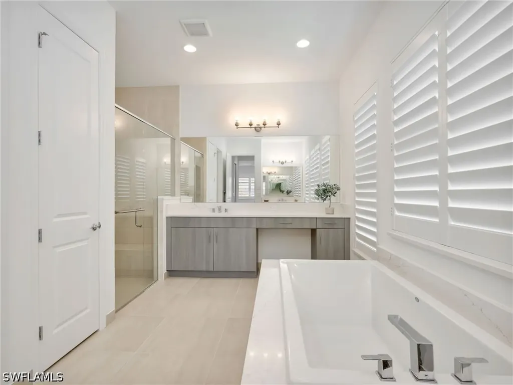 11268 Daphne Court Naples FL 34120