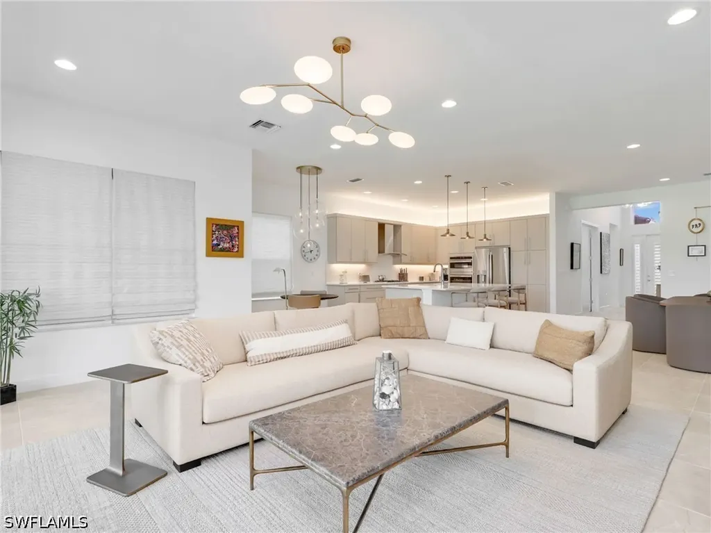 11268 Daphne Court Naples FL 34120