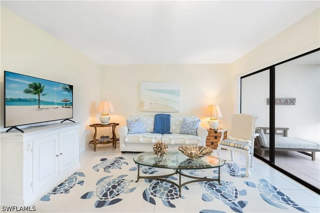 565 Beachwalk Circle Naples FL 34108