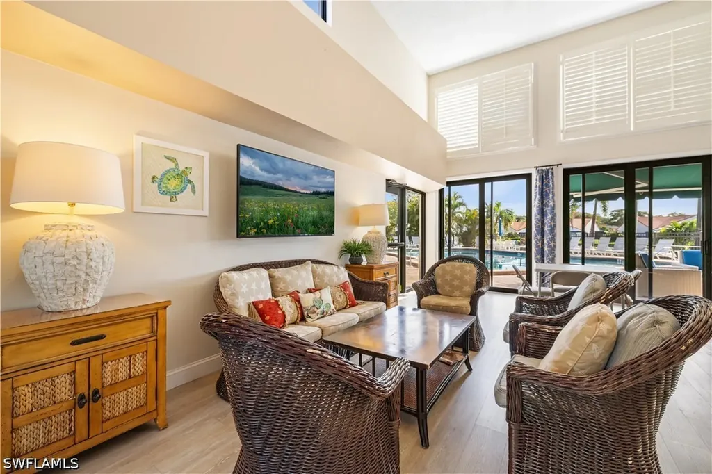 565 Beachwalk Circle Naples FL 34108