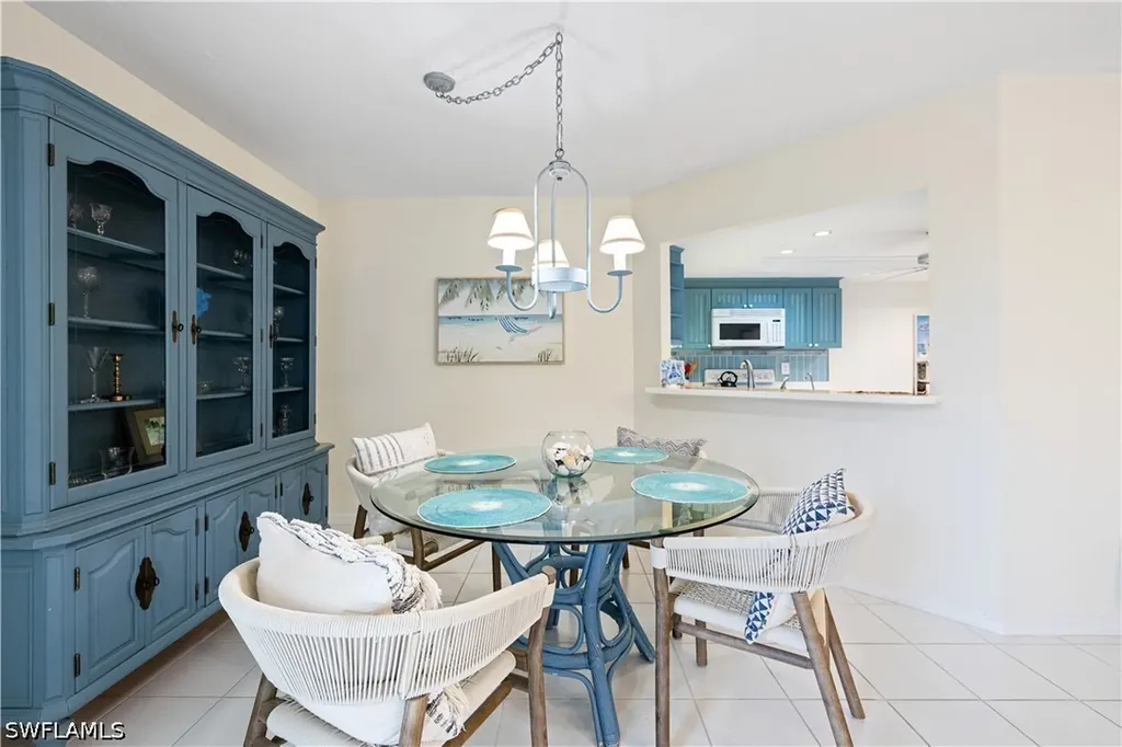 565 Beachwalk Circle Naples FL 34108