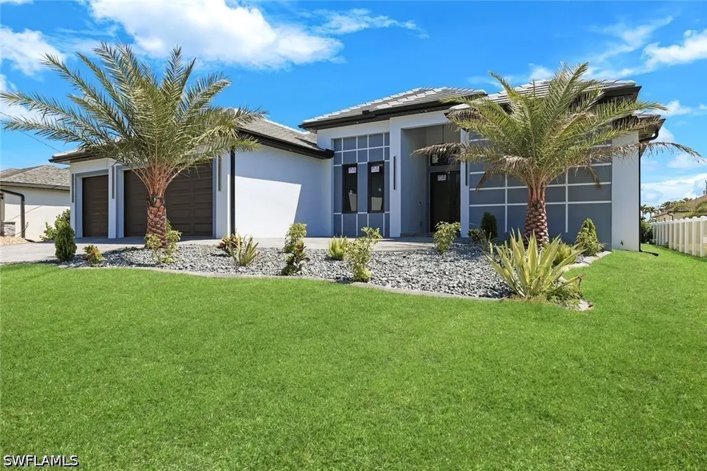 2833 SW 25th Avenue Cape Coral FL 33914