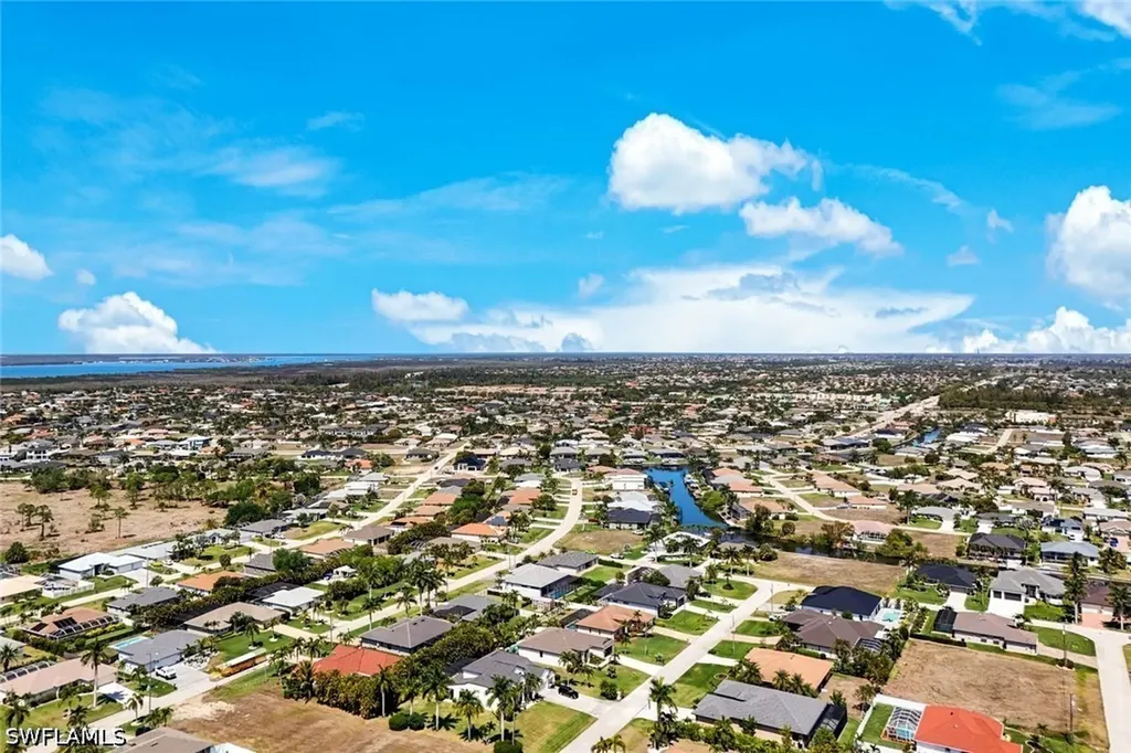 2833 SW 25th Avenue Cape Coral FL 33914