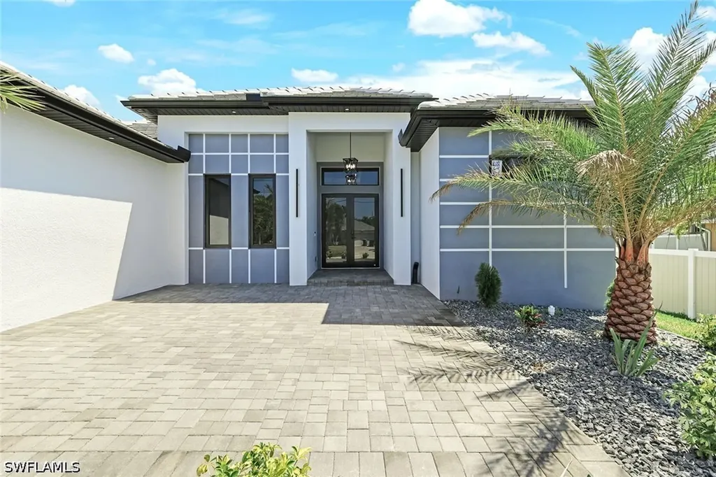 2833 SW 25th Avenue Cape Coral FL 33914