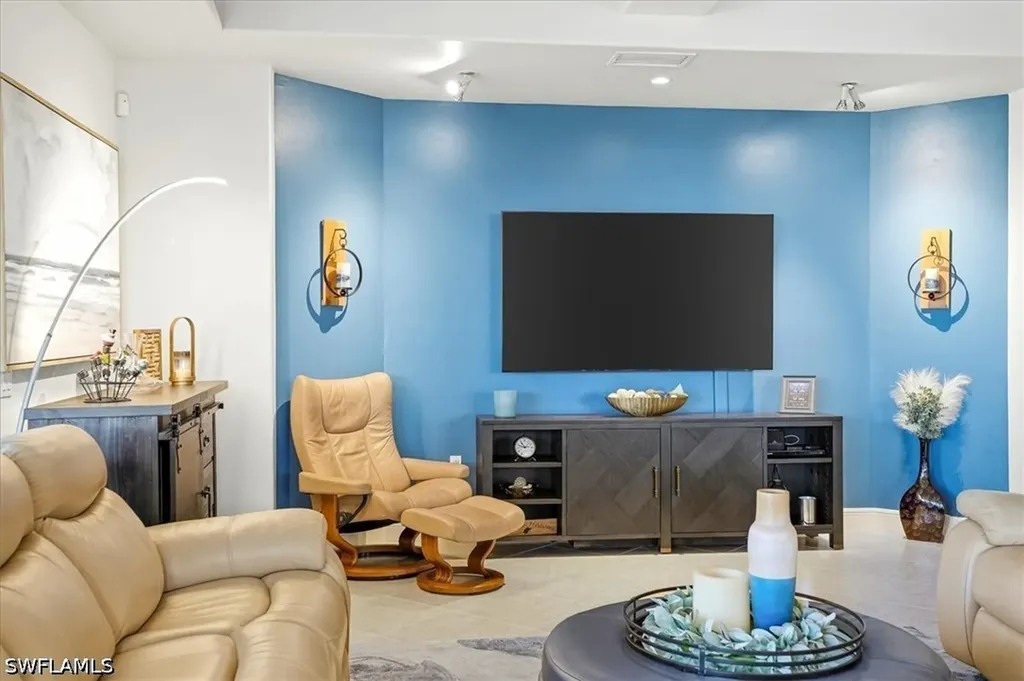 587 Avellino Isle Circle Naples FL 34119