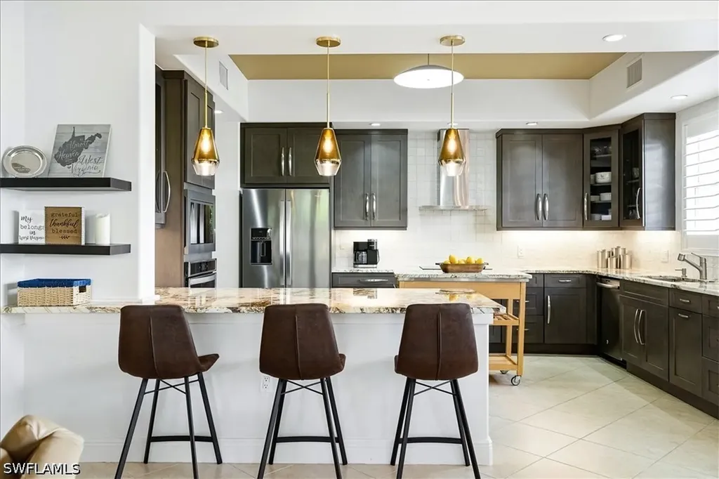 587 Avellino Isle Circle Naples FL 34119