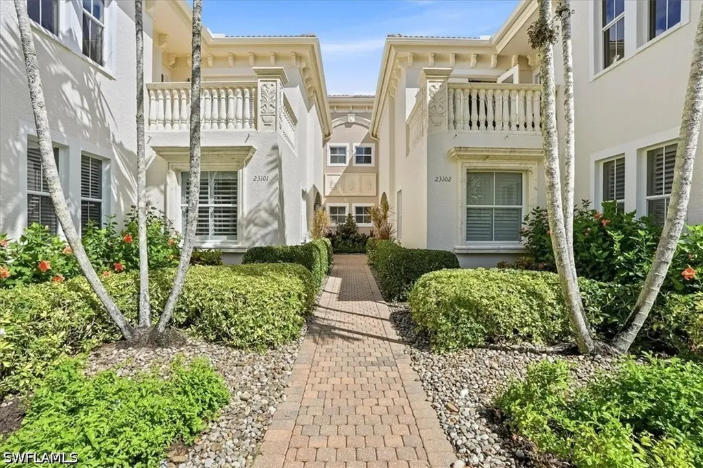 587 Avellino Isle Circle Naples FL 34119