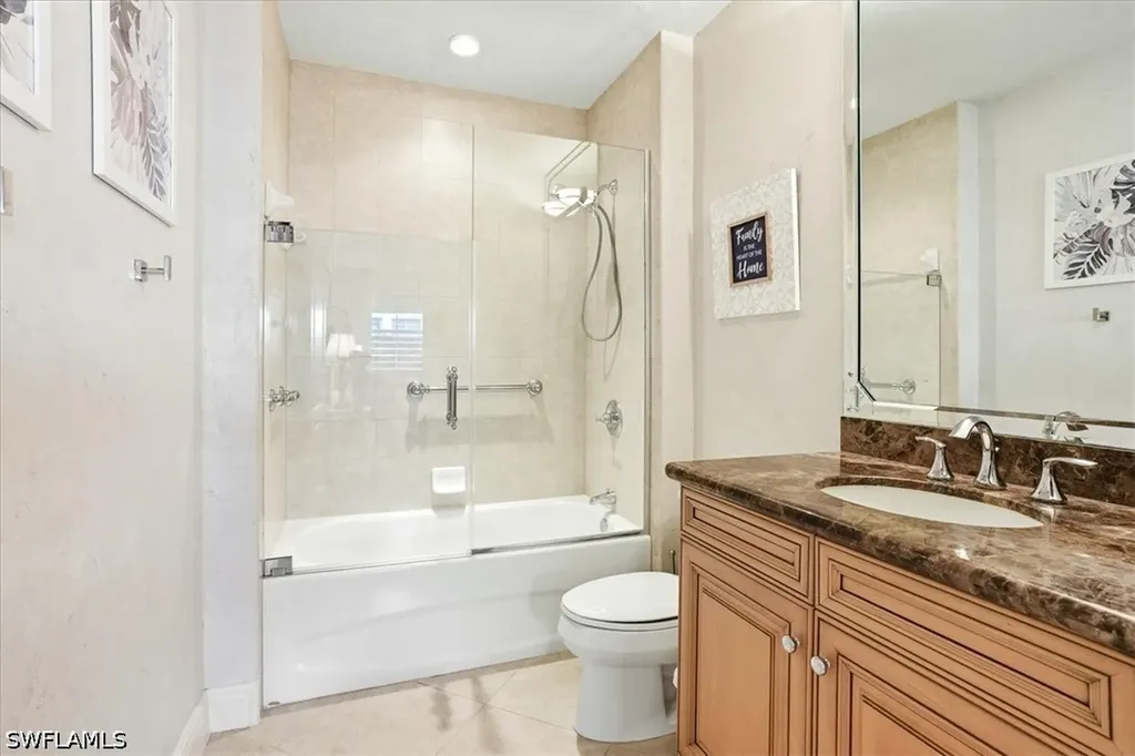 587 Avellino Isle Circle Naples FL 34119
