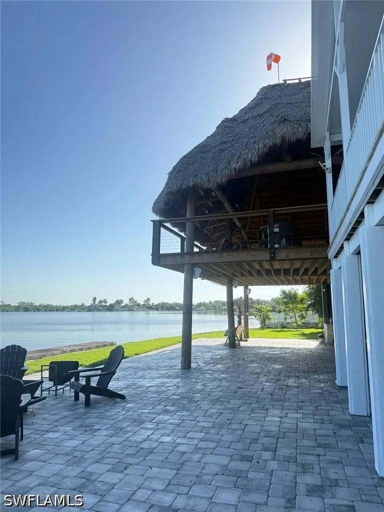 4835 E Riverside Drive Fort Myers FL 33905