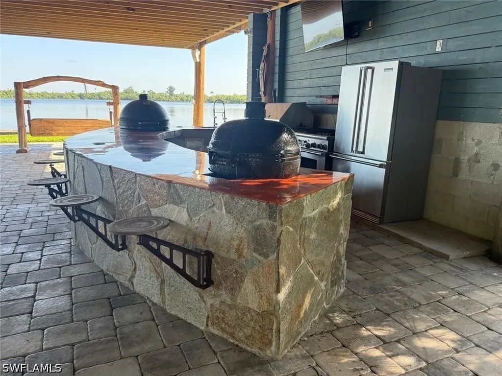 4835 E Riverside Drive Fort Myers FL 33905