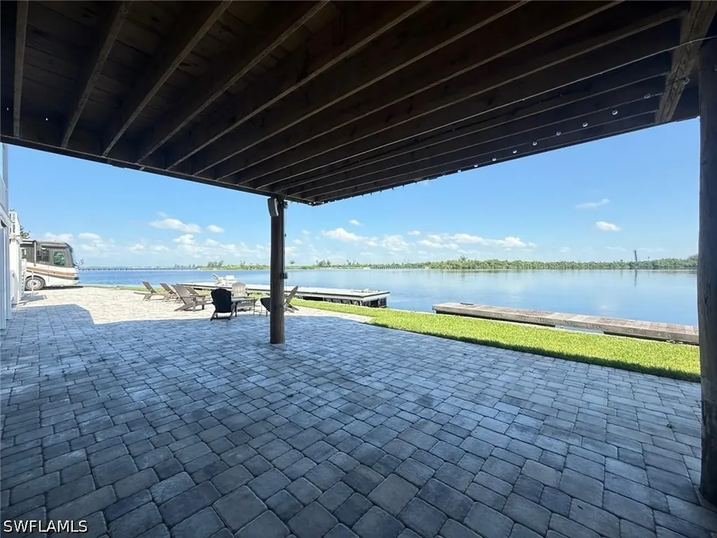 4835 E Riverside Drive Fort Myers FL 33905
