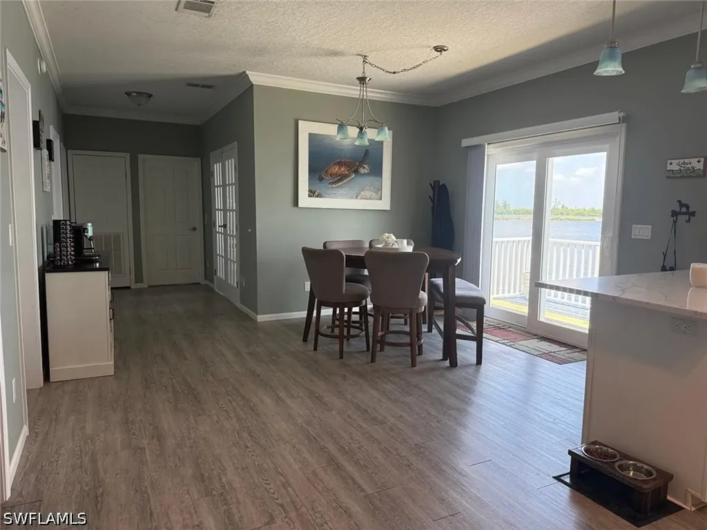4835 E Riverside Drive Fort Myers FL 33905