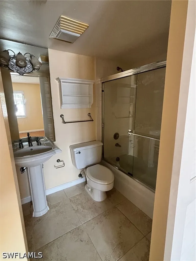 296 4th Avenue S Naples FL 34102