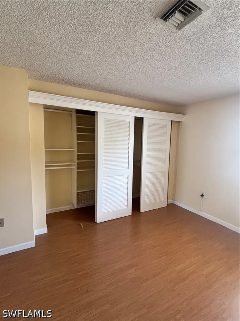 296 4th Avenue S Naples FL 34102