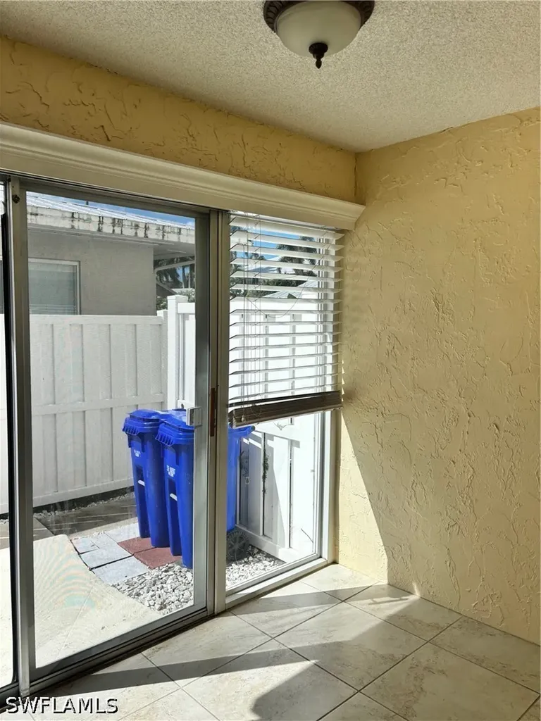 296 4th Avenue S Naples FL 34102