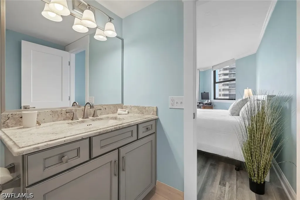 6075 Pelican Bay Boulevard Naples FL 34108