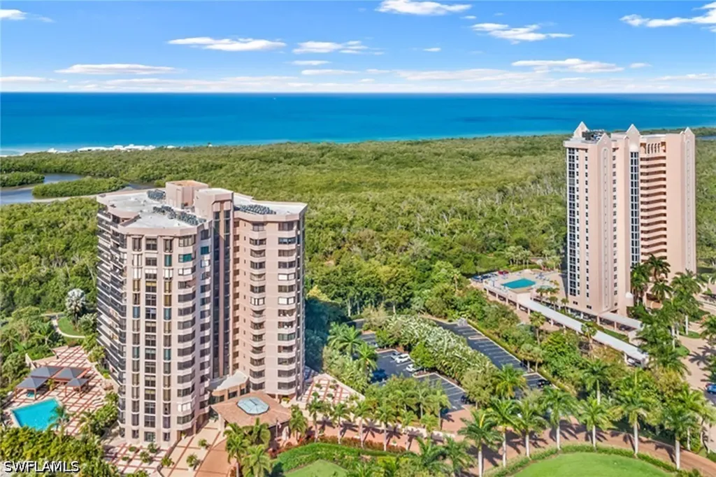 6075 Pelican Bay Boulevard Naples FL 34108