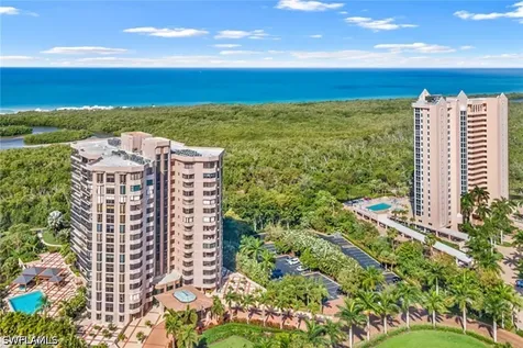 6075 Pelican Bay Boulevard Naples FL 34108