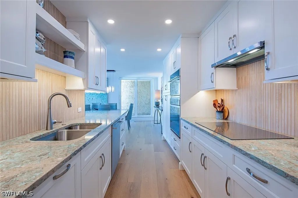 4001 Gulf Shore Boulevard N Naples FL 34103