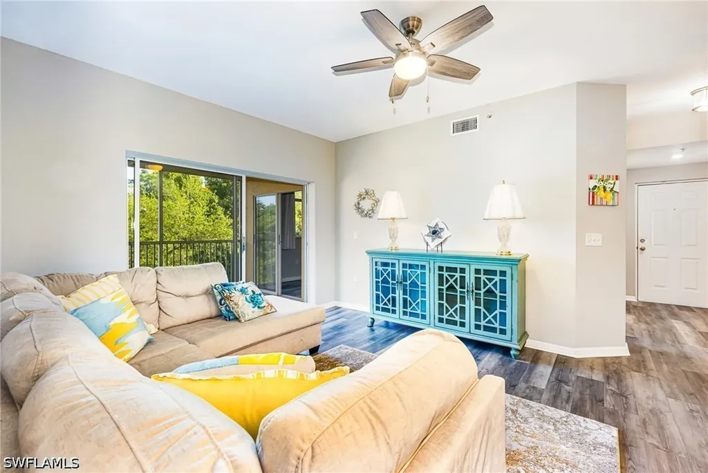 6361 Aragon Way Fort Myers FL 33966