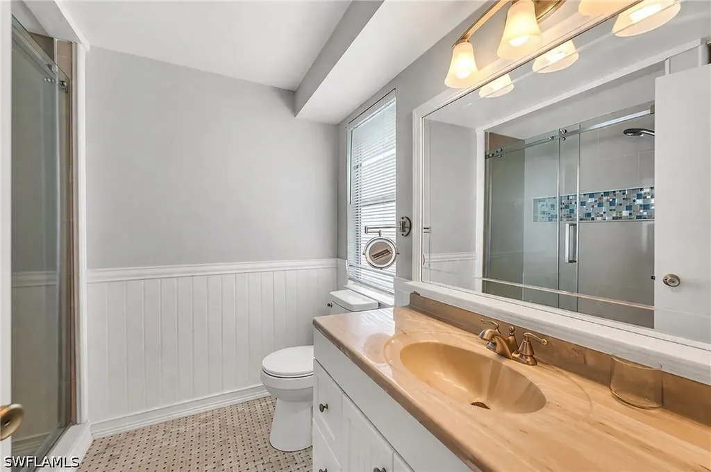 225 Pebble Beach Circle Naples FL 34113