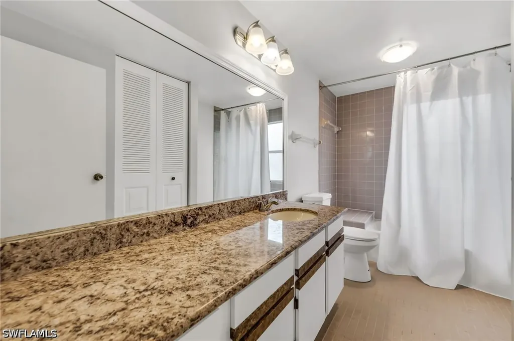 225 Pebble Beach Circle Naples FL 34113
