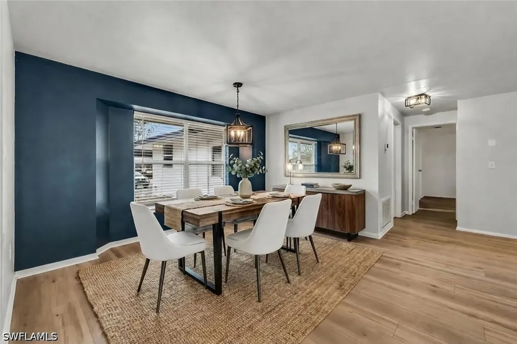 225 Pebble Beach Circle Naples FL 34113