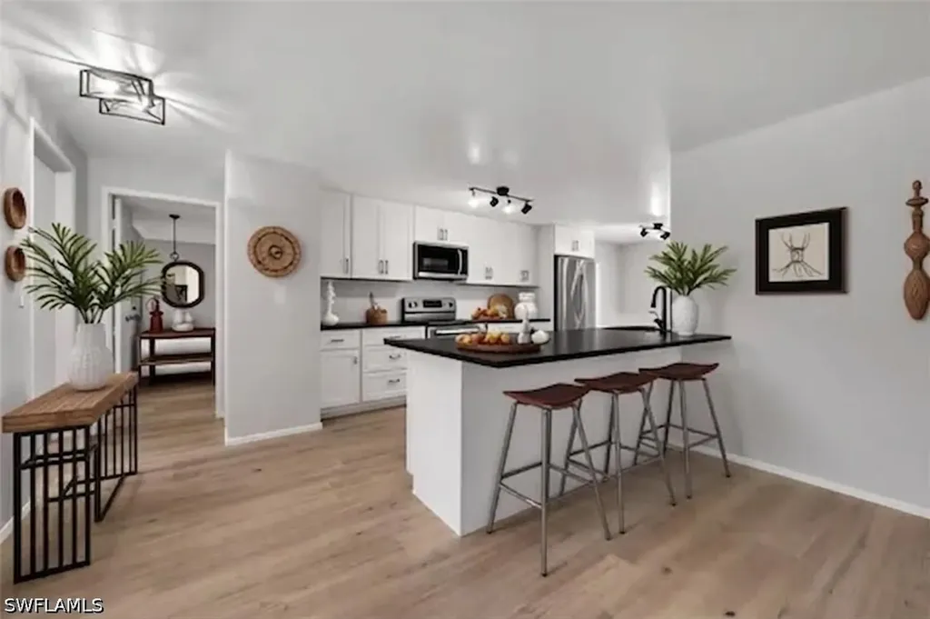 225 Pebble Beach Circle Naples FL 34113