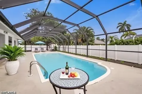 225 Pebble Beach Circle Naples FL 34113