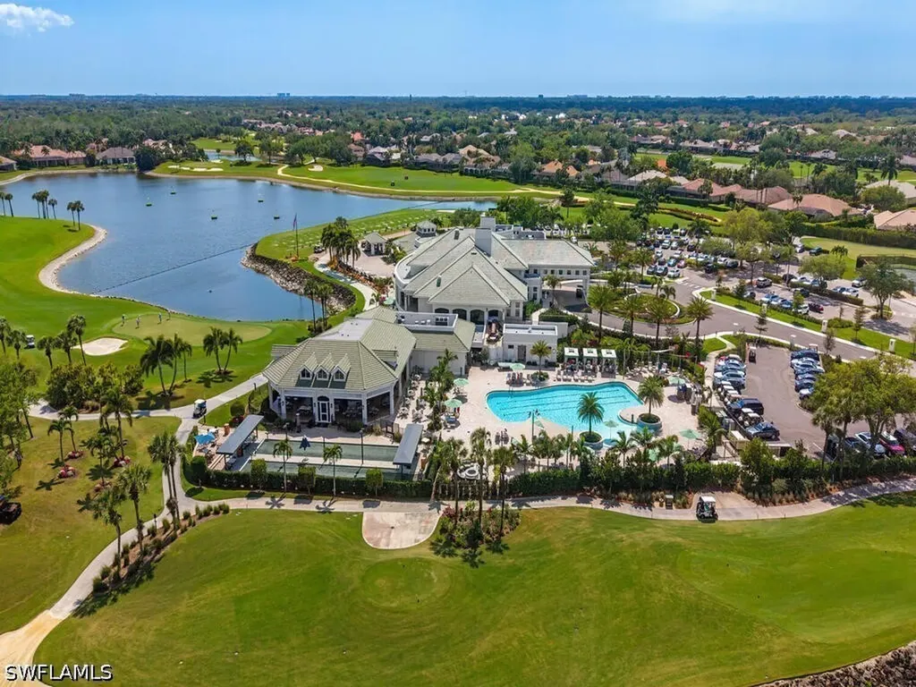 4415 Dover Court Naples FL 34105