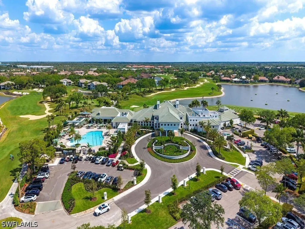 4415 Dover Court Naples FL 34105