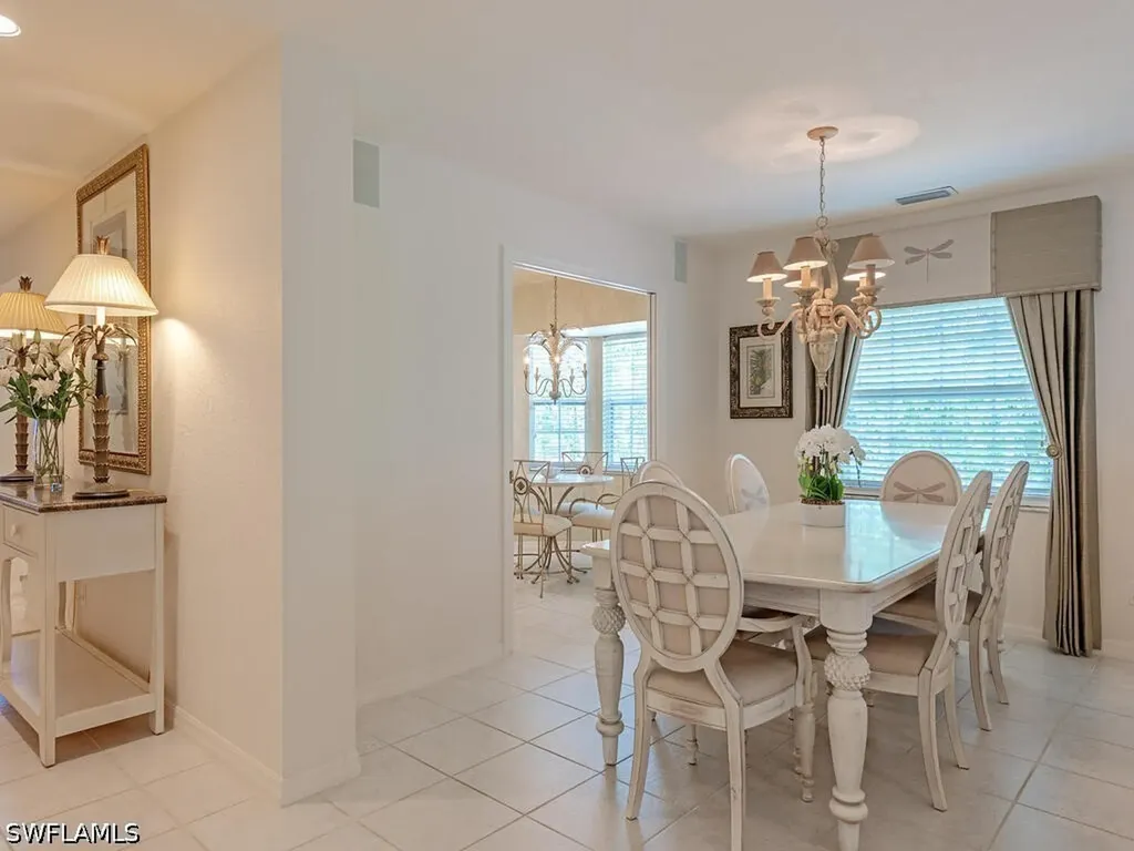 4415 Dover Court Naples FL 34105