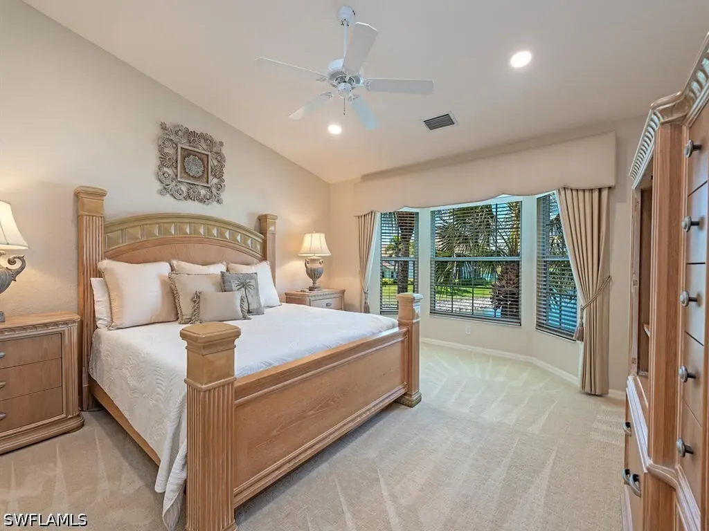4415 Dover Court Naples FL 34105