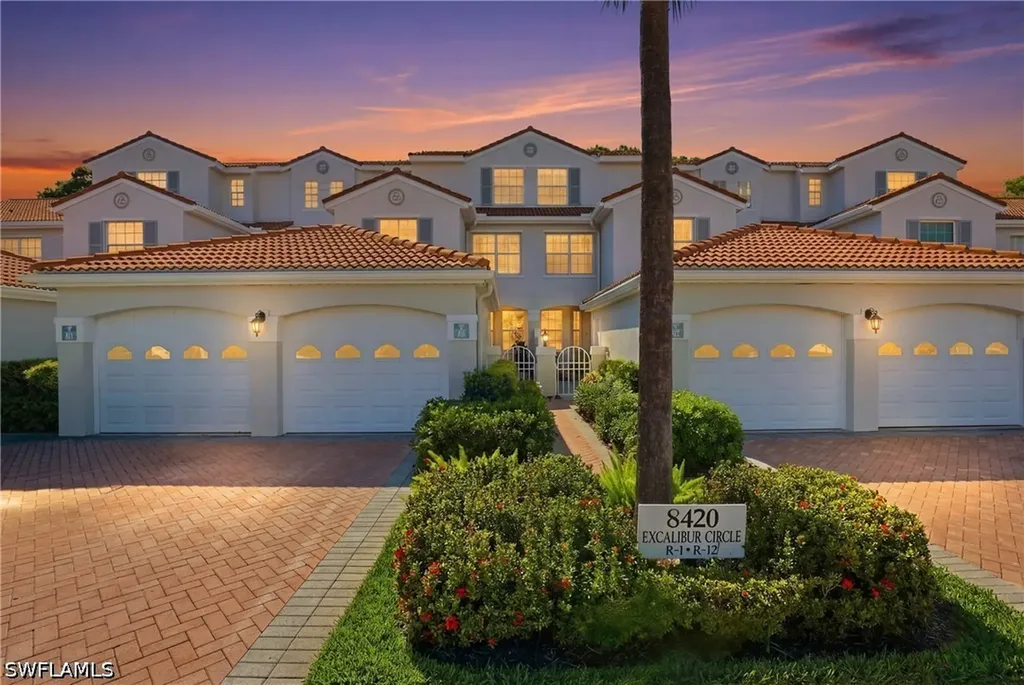 8420 Excalibur Circle Naples FL 34108
