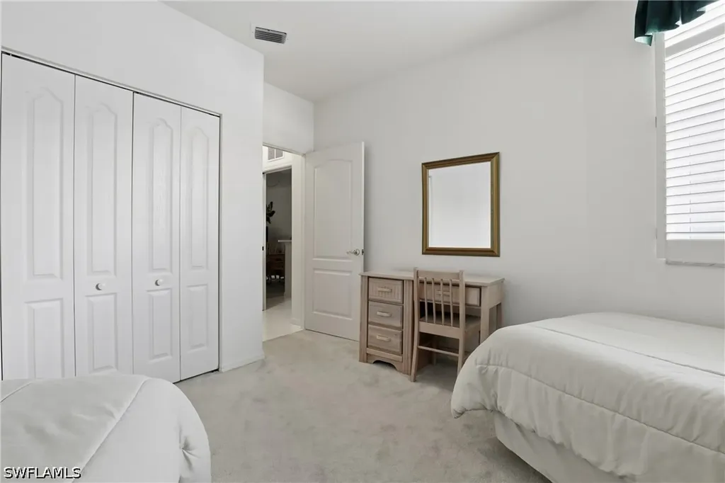 8420 Excalibur Circle Naples FL 34108