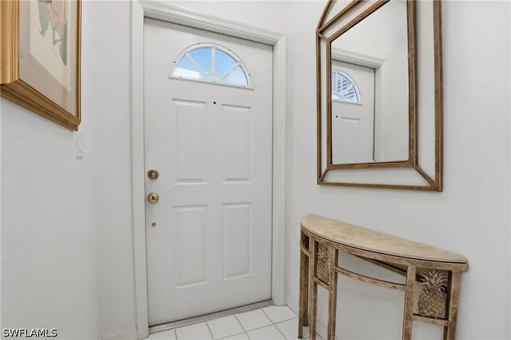 8420 Excalibur Circle Naples FL 34108